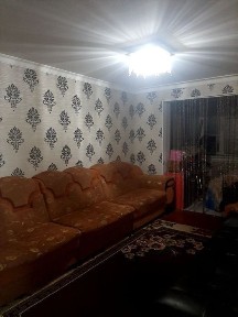 Ijaraga kvartira beriladi Sagdiyana met kollej 3 xona 2 etaj