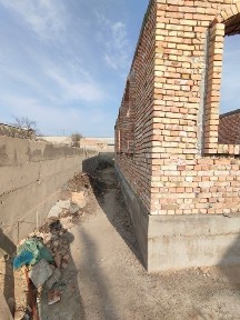 Уй сотилади Курулиши тугалланмаган!
