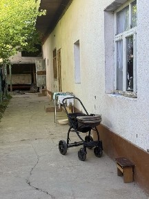 Uchastka sotiladi 8 sotix 10 cona