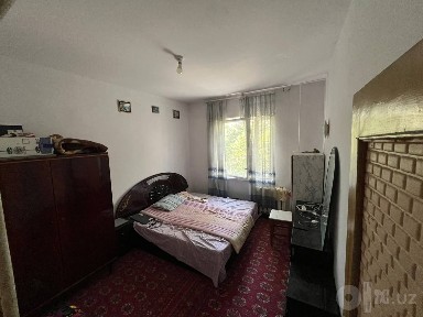 3/4/5 (4 этаж). Сергели 2. Квартира 78 м², дом панельный. Метро 600 м