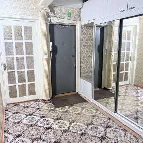 4 xonali kv sotiladi bez makler