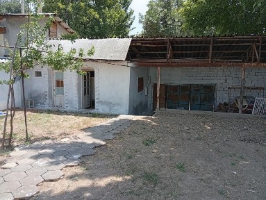 Аренда участка 3 комнаты 56 квм кухня, ванная туалет отдельно