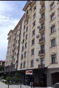 Дом сотилади ОБОД МАКОН