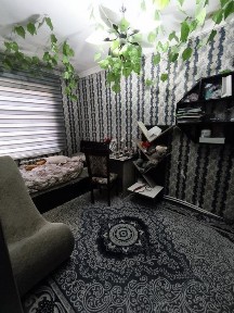 Срочно продам квартиру 4х ком на 1 этаже