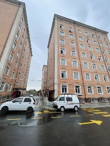 Uy sotladi 33 kv