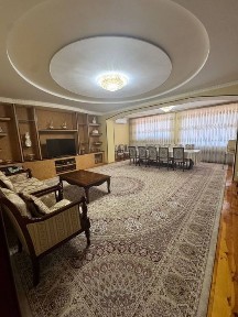 Вторичка Массив Эльбек Яшнабадский район Банковский дом