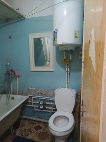 Сдаётся 1 ком кв в Чирчике 3 этаж 8 мкн не долеко от дороги