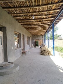 Toshkent tumani Oltin tepa maxallasida 8,9 sotixli uy sotiladi