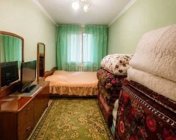 Продается 2х ком квартира Ялангач Мирзо-Улугбекский р-н