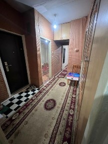 Квартира узок муддатга ижарага берилади. оилага.