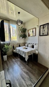 Продается своя 1в2/2/4 лоджия 2*6 Феруза. ЭКО базар, Гинекология