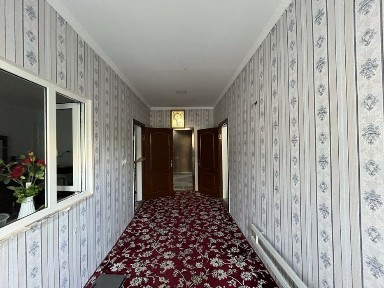 Чирчик ховли сотилади