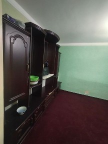 Метро Буюк ипак йули Максим Горький квартира, Художников