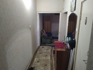 Ахмад Югнакий 2 х комнатная 5 этаж