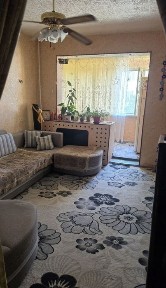 Срочно! Продаётся 4-х квартира г. Зарафшан 12микр