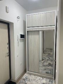 1 xonali yangi uy, sharoitlari bor