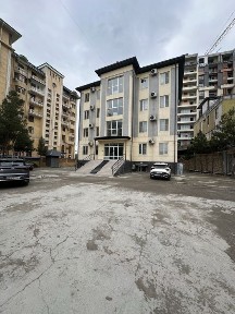 Срочно сдается помишение в ареду под офисы бизнес центр 700 м/2 адрес