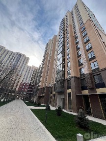Продается 2 комнатная квартира в ЖК Assalom Bog'lar (Golden House)