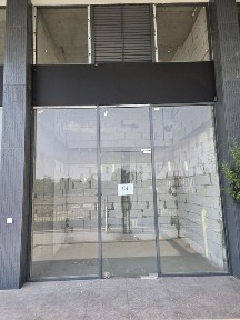 VIP-помещение 15м² под закрытый бизнес в Seoul Mun + Терраса. Идеально