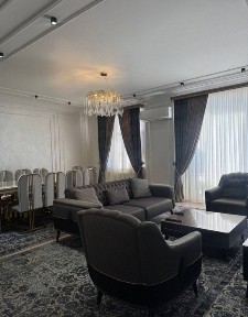 Продаётся 5ти комнатная квартира, ор. Кафе Полянка, МирзоУлугбекский р.