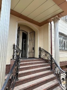 Госпитальный базар посольсво России Евродом