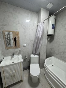 Buxoro cityda 2 xonalik uy gazi bor