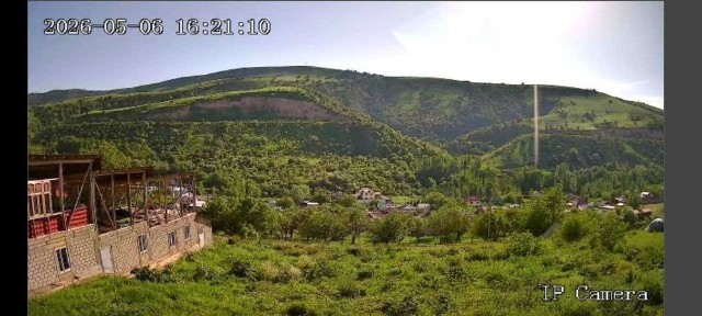Продам дачу в пригороде Газалкента (поселок Карамазар, цена за 1 сот. )