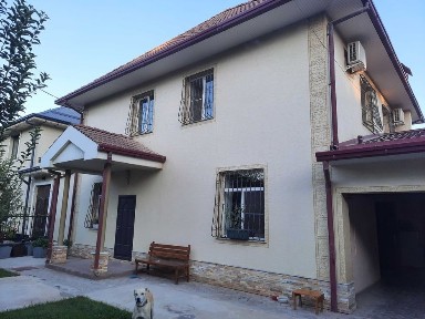 Продается дом в Кибрае, закрытая терр-я, чистый воздух, вдоль канала