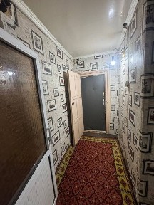 Продаётся 1 ком кв Яшнабад дубовый ближе метро Дустлик, кирпичная