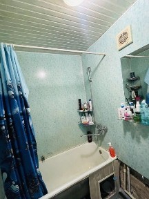 Своя квартира 2/2/4 кирпич 54 кв нукус кинотеатр можно жить