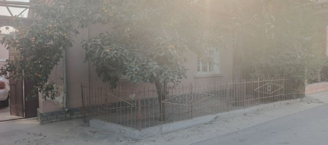 Ховли сотилади Косманват