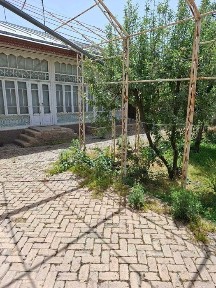 №3505.Продается Большой Дом в центре.
