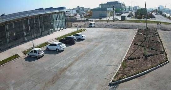 Сдаётся помещение под авто салон