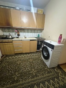Чиланзар 2 квартол Арнасай Срочно сдаеться в аренду