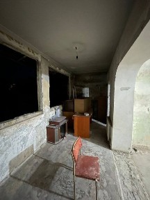 Метро Буюк ипак йули, Максим Горький Дипломатия институт