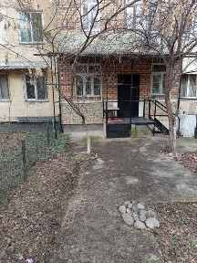 Продается квартира в Яшнабадском районе Ташсельмаш 1комнат 1-этаж 38м2