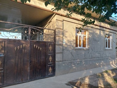 Yangoyòlda ichastka sotiladi