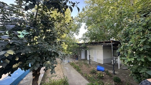 Dacha sotiladi прадаётся дача