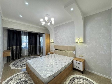 Срочно продается 3х комнатная квартира на 8 этаже, в Самарканде