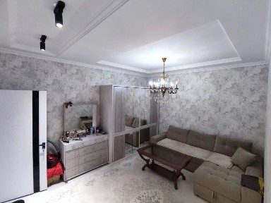 Срочно! Квартира на Кушбеги-Азия маркет 1/1/5 общ пл 39м с мебелью