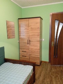 СРОЧНО ! Сдам комнату в квартире Русскоговорящему мужчине.