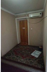 Bezmakler Bezxazyayka Student va ishledigan ayol qizlarda