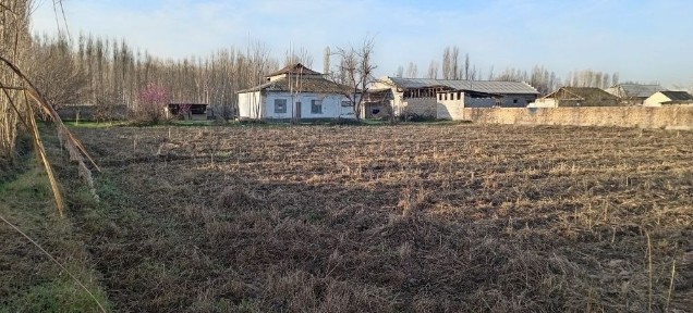 Продаётся участок в куйичирчик в посёлке Родина