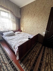 квартира 3 ком 1 комтаси берилади ойла йоки битта айолга