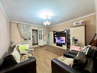 3 комнатная квартира на Лабзаке, ориентир парк Анхор - ц 12
