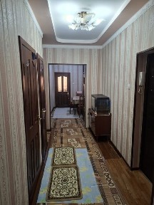 2 хонали 3 хона килинган квартира сотилади.