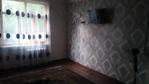 Продаю 2-х комнатную квартиру Янгихает Спутник 1