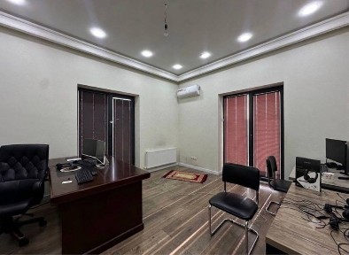 Аренда под Офис Ориентир ЖК Казакистан 108м2 1700$
