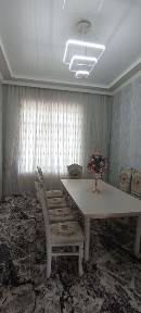 Uy sotiladi hovli 7 xona 4.4 sotix srochniy