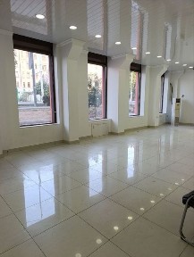 Сдам помещение 243 кв м на первой линии по Беруний